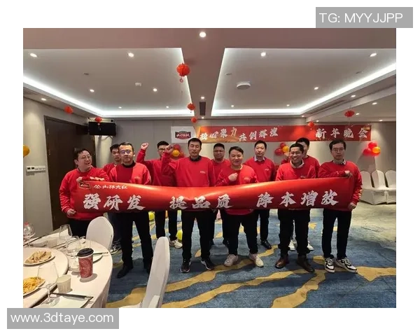 武汉篮球队总决赛精彩点评团队协作展现无遗的默契与拼搏精神 武汉篮球队总决赛精彩点评团队协作展现无遗的默契与拼搏精神