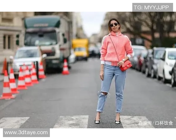 足球明星时尚穿搭大揭秘领略球场外的潮流风采与个性魅力 足球明星时尚穿搭大揭秘领略球场外的潮流风采与个性魅力