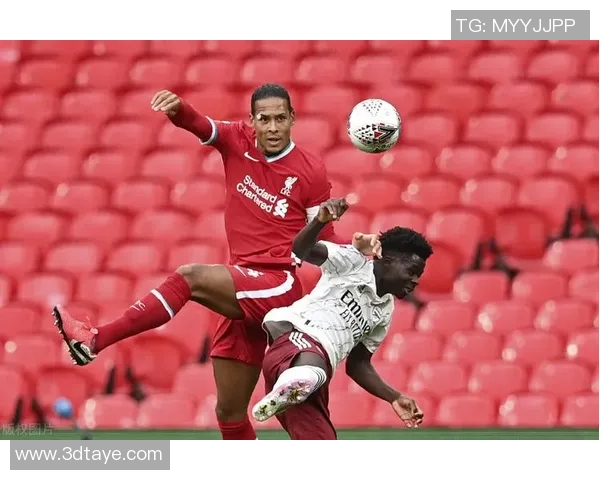 足球明星齐聚威海激情对决引发球迷热潮盛况空前